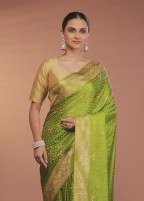Green Dupion Silk Saree With Blouse Piece