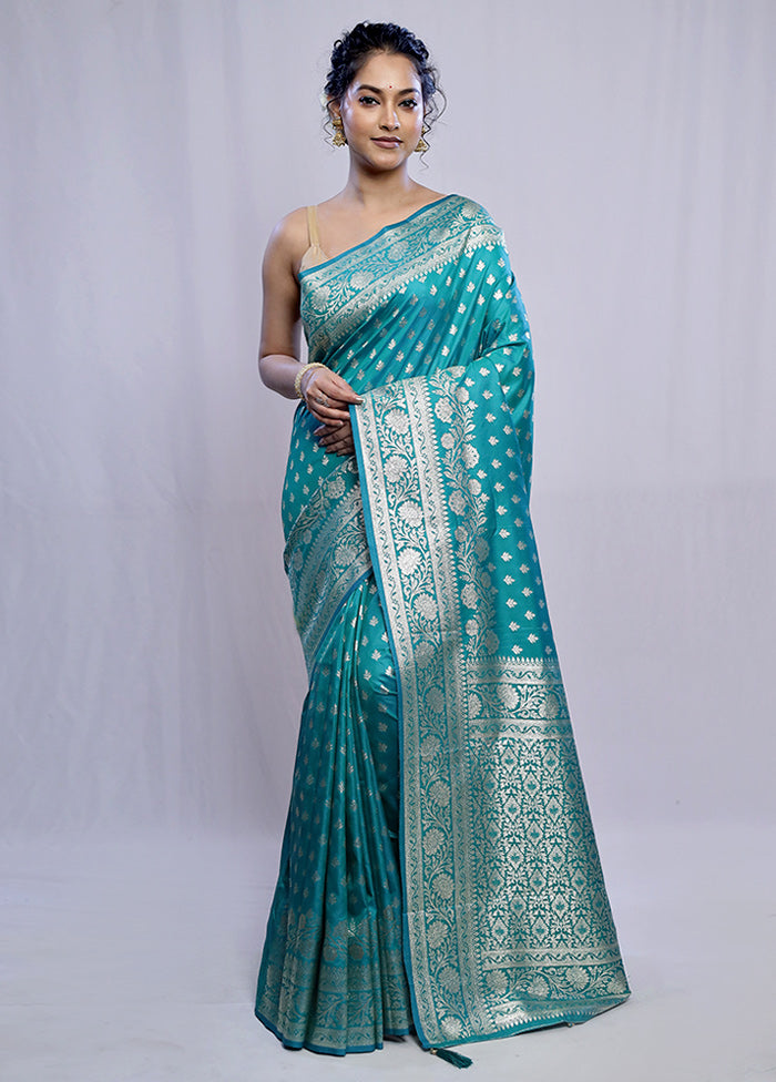 Green Dupion Silk Saree With Blouse Piece